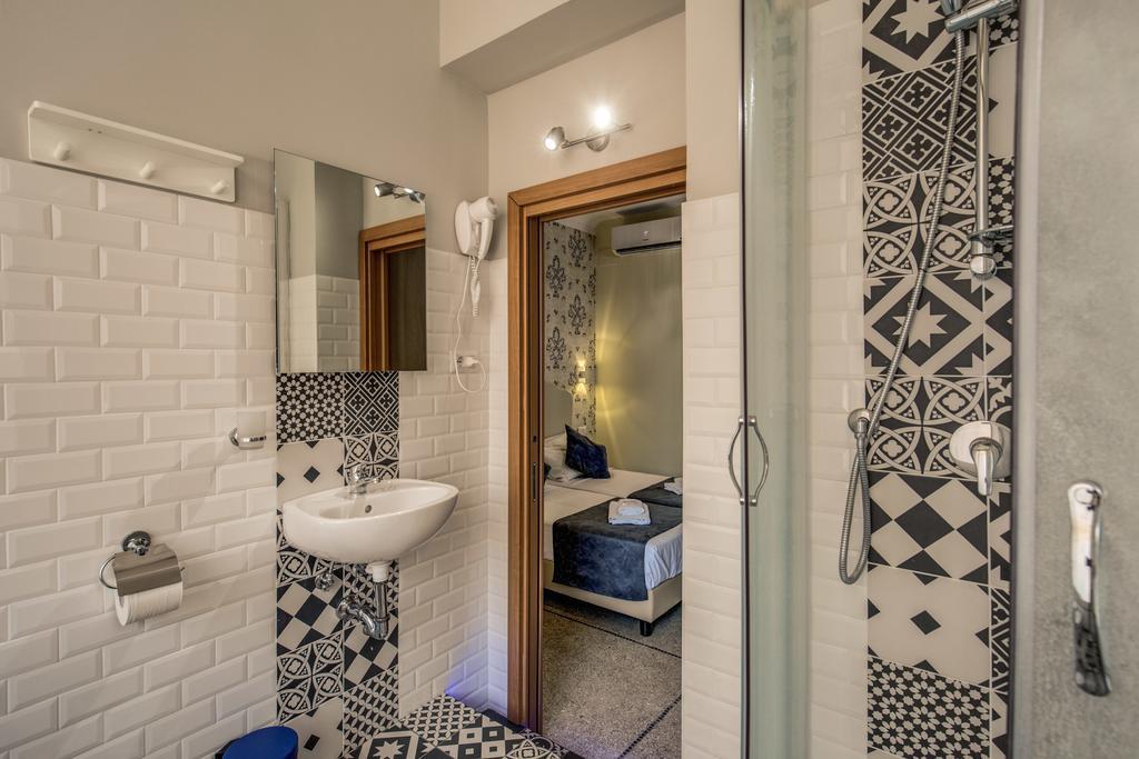 Roma 41 Hotel Luaran gambar